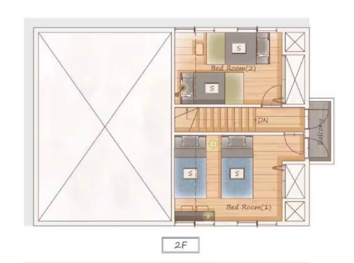 二階の間取り図です。

寝室が二つあります。
共にシングルベッド二台ご用意しています。